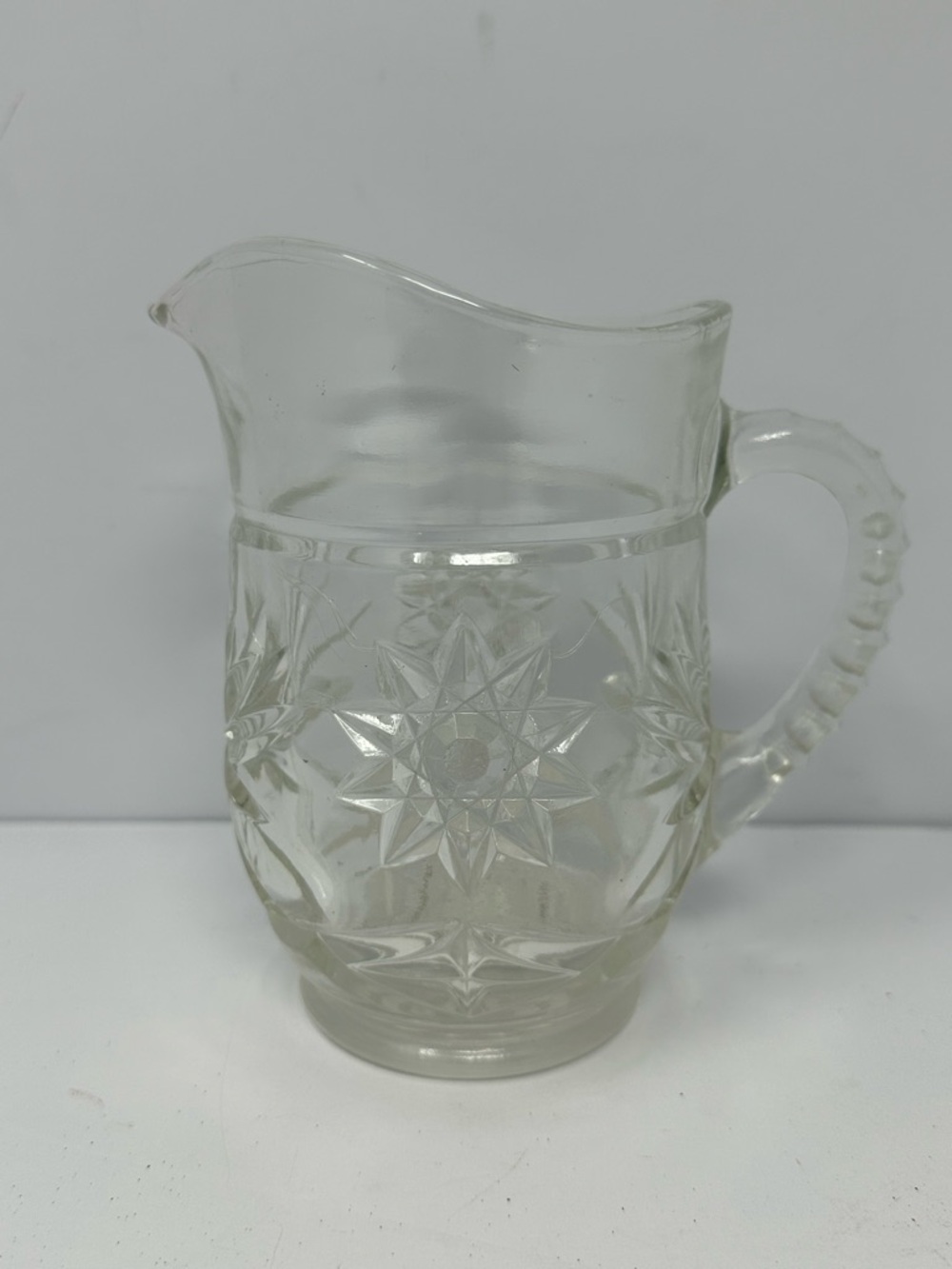Vintage Anchor Hocking Pint Pitcher Early American Prescut Star of David 5.5''